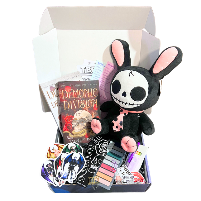 Exclusive Mindy Paige Signed Book Box (Drops 2/20) - Heatwave Books