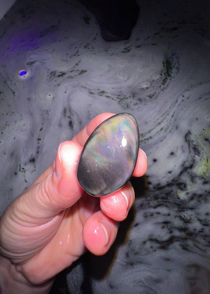 Lunar Kitty Crystal Bath Bomb - Crystal Bar Soap