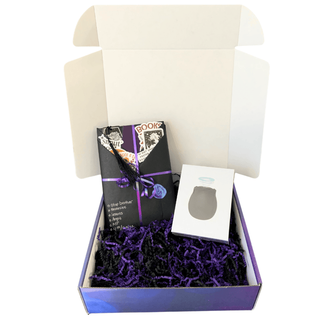 Spicy Book Box with Hints 112 - Heatwave Books