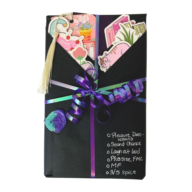 Spicy Book Box with Hints #119 - Heatwave Books