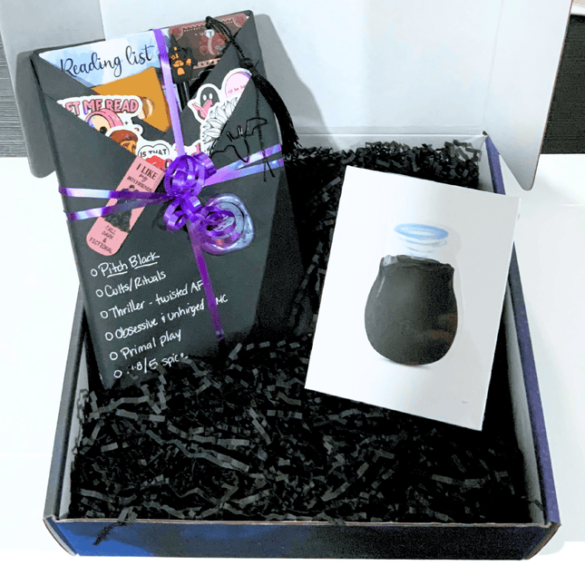 Spicy Book Box with Hints 179 - Heatwave Books